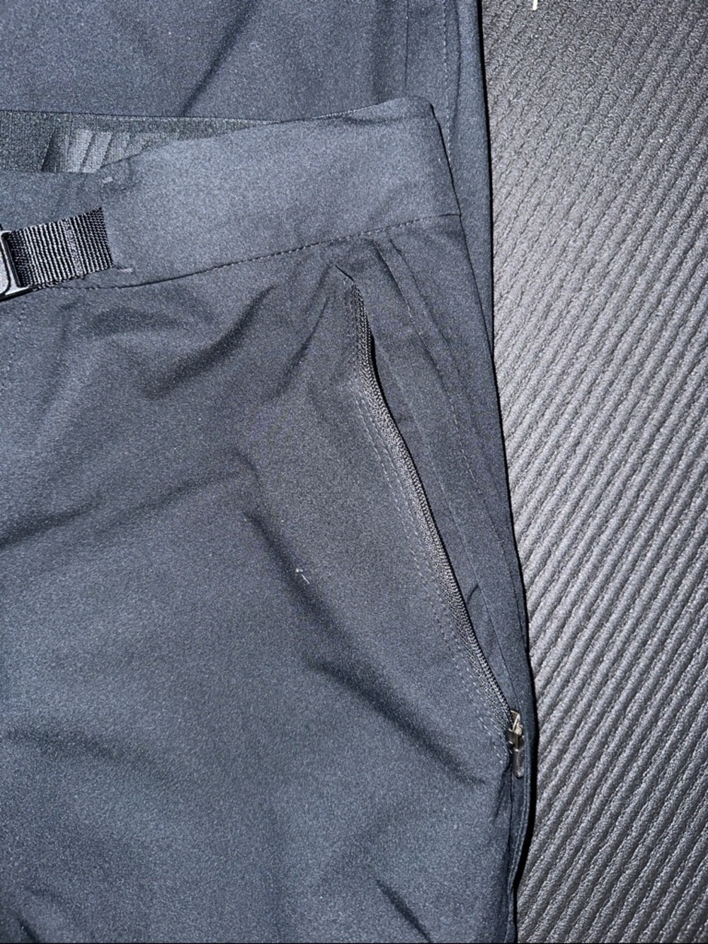 Nike Hypershield Golf/Rain Pants - Picture 4 of 6